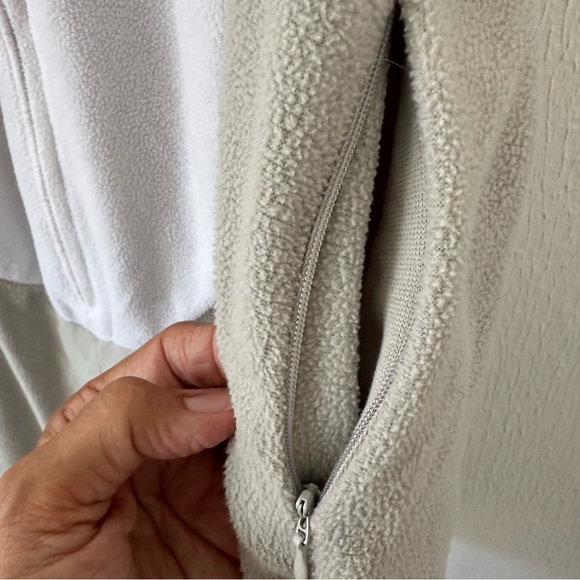 Silver Lilly  Elephant Onesie with elephant hoodie and tail Size Large - Picture 13 of 14